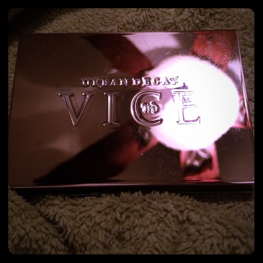 Vice Lip Palette and XXX Lip Gloss